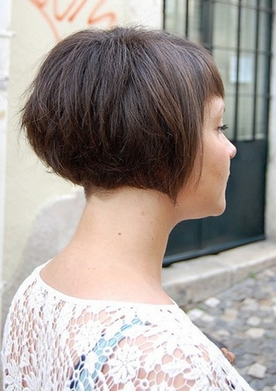 fryzury krótkie uczesanie damskie zdjęcie numer 24